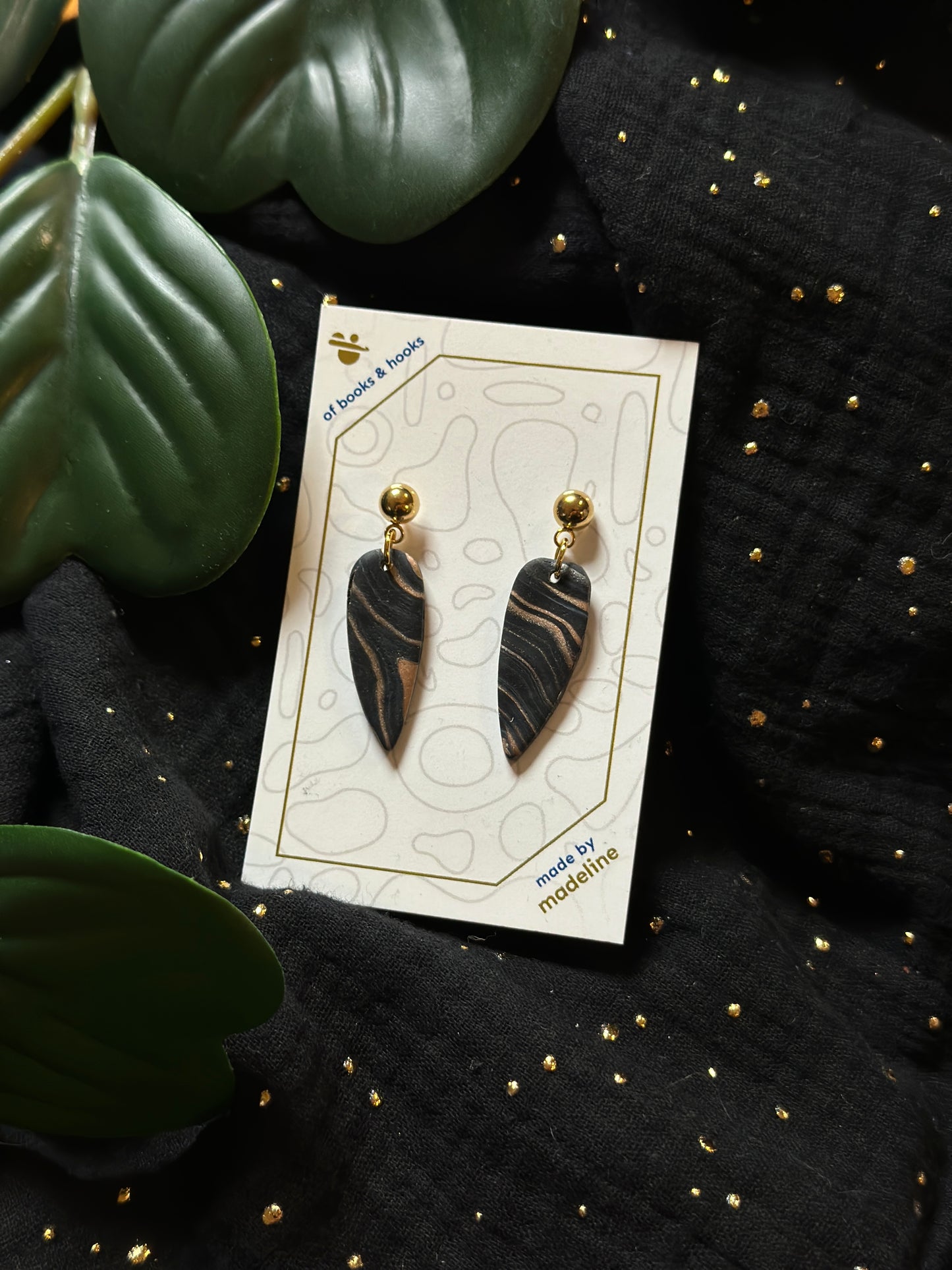 eyem earrings | 11