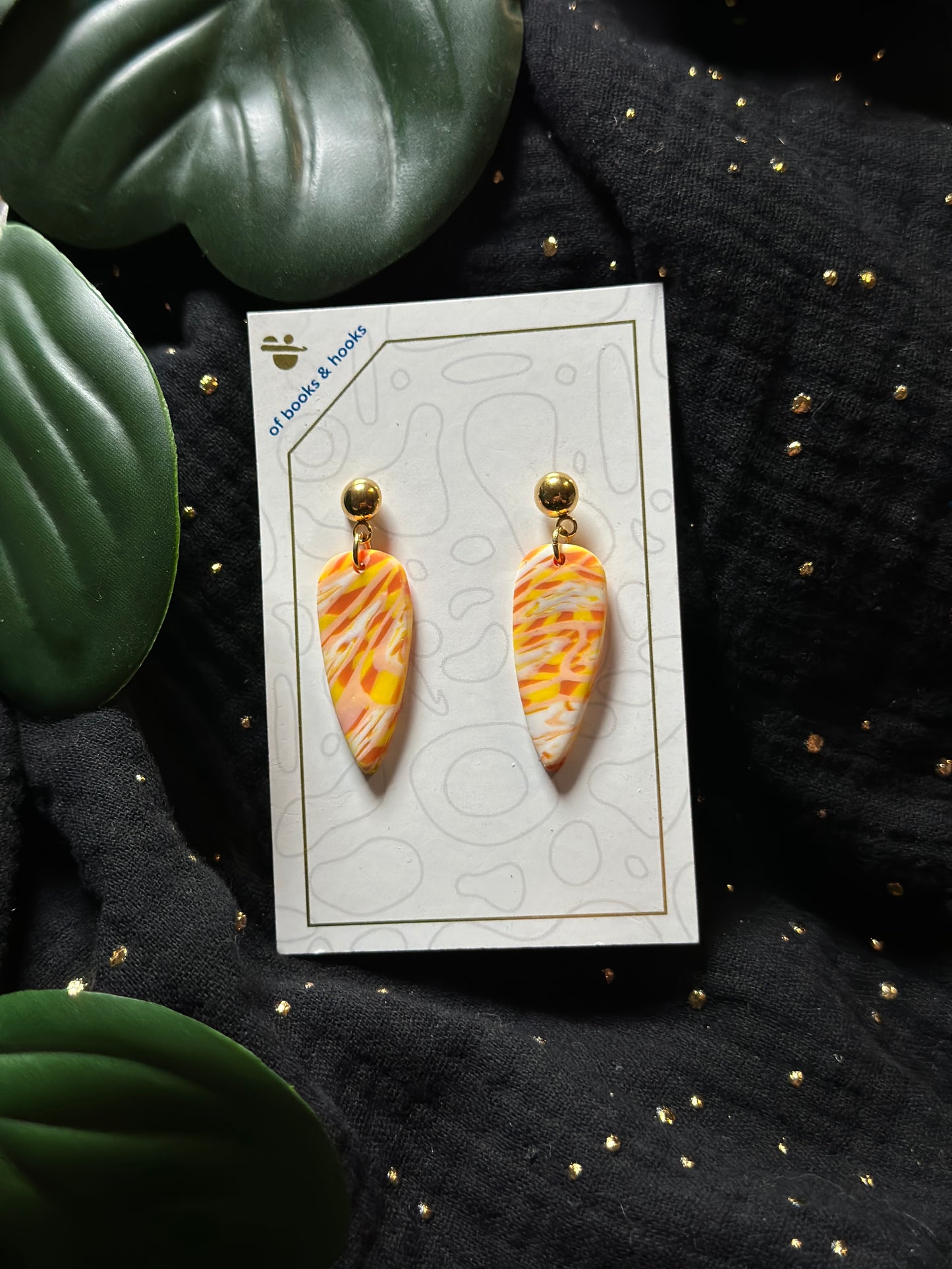 bellen earrings | 09