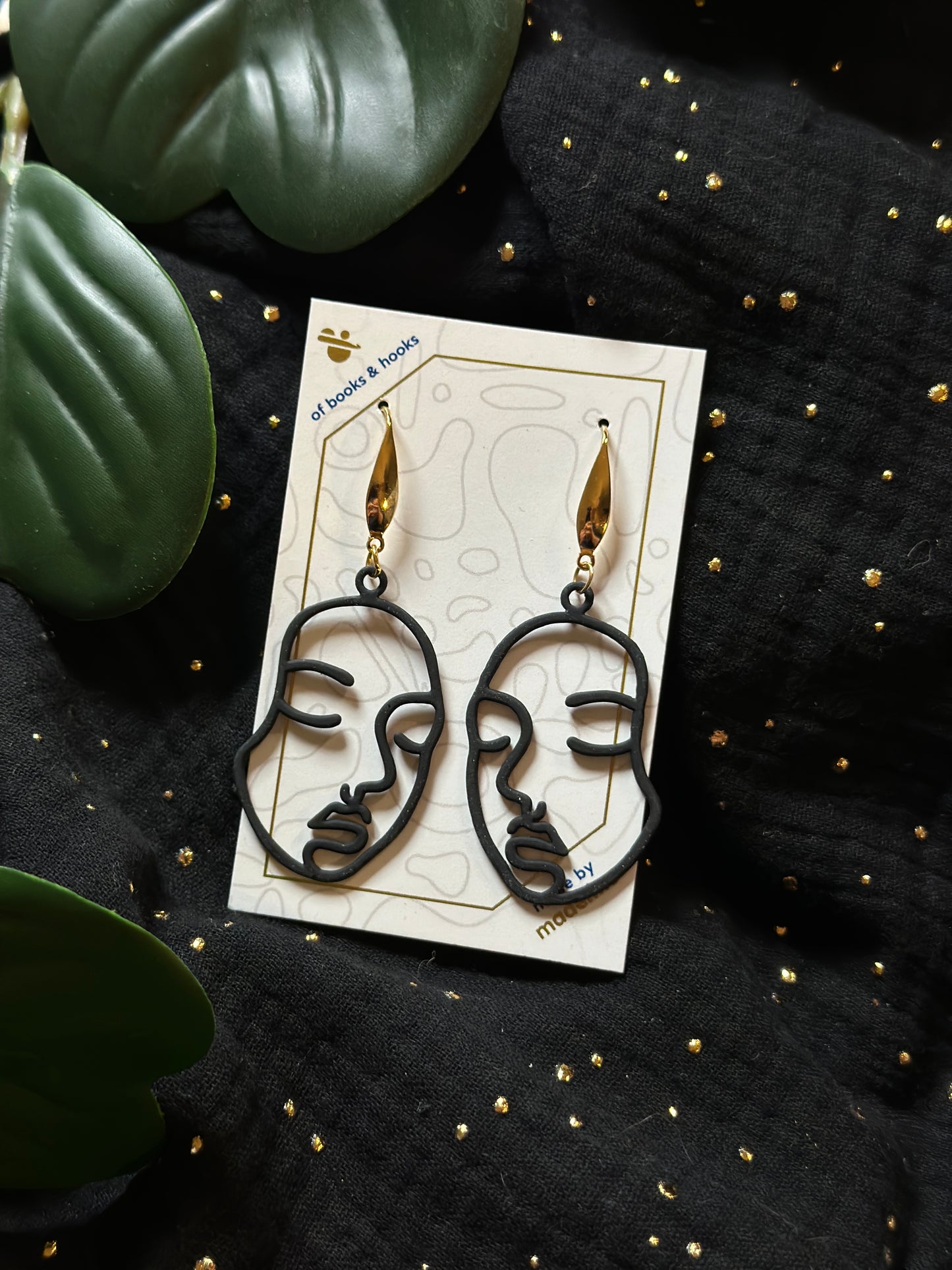 eyem earrings | 12