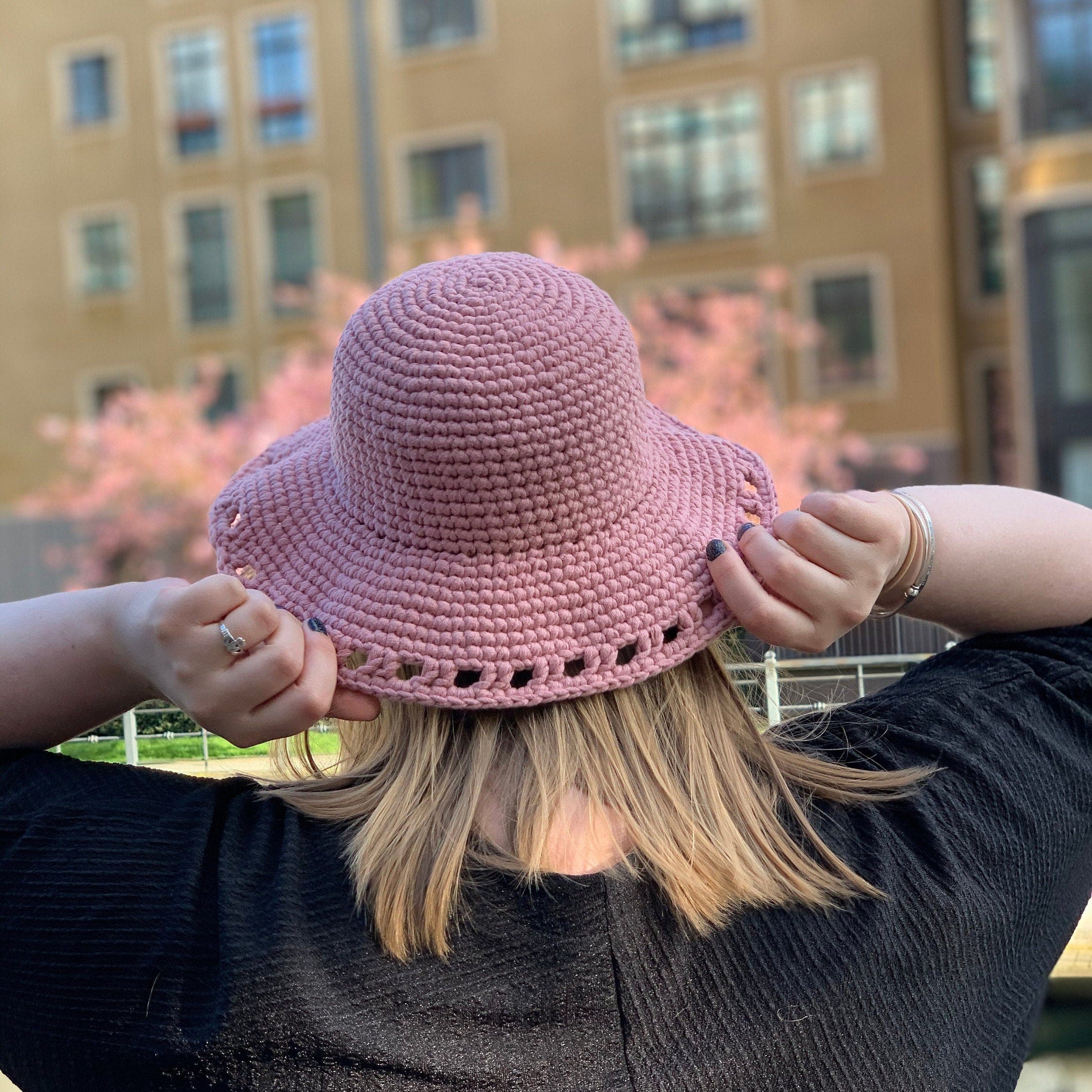 Womens sun 2025 hat pattern